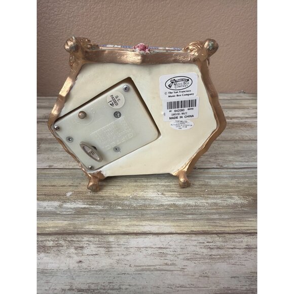 San Francisco Music Box Somerset Carousel Horse Plays Carousel Waltz 1995 w/Box - Picture 10 of 17